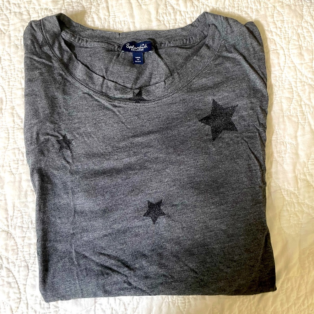 NWOT - Splendid Gray Star Tee Size XXL